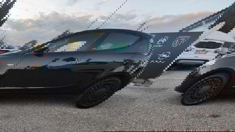 Lancia Ypsilon usata a Firenze (3)