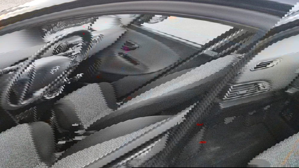 Lancia Ypsilon usata a Firenze (4)