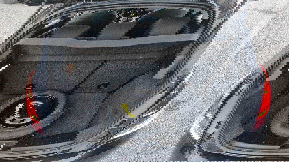 Lancia Ypsilon usata a Firenze (8)