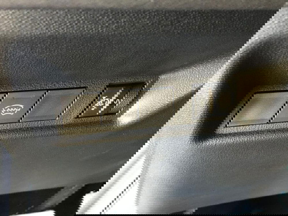 Alfa Romeo Junior nuova a Cuneo (20)