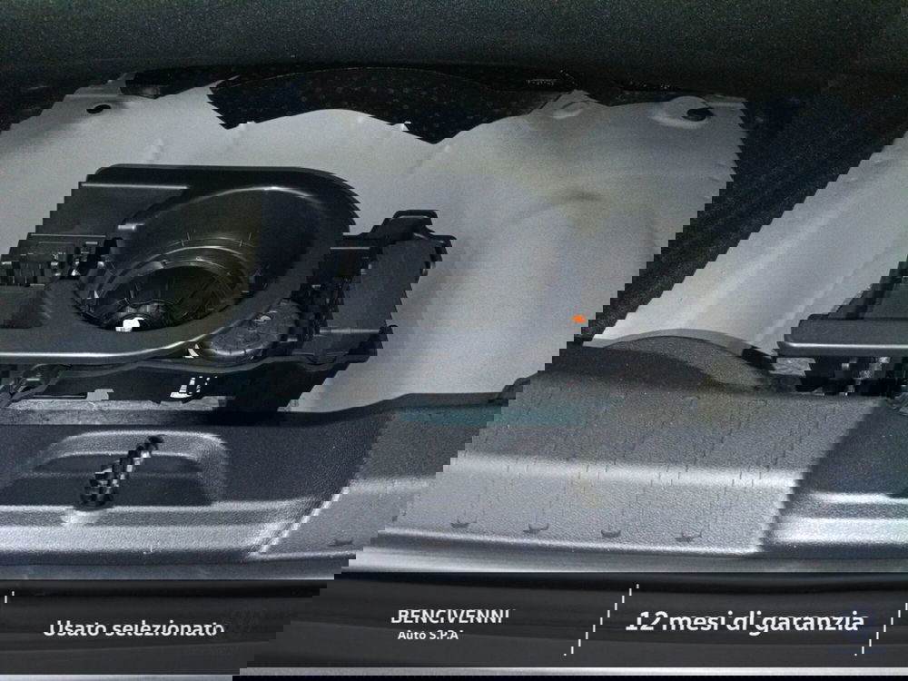 Jeep Avenger usata a Catanzaro (14)