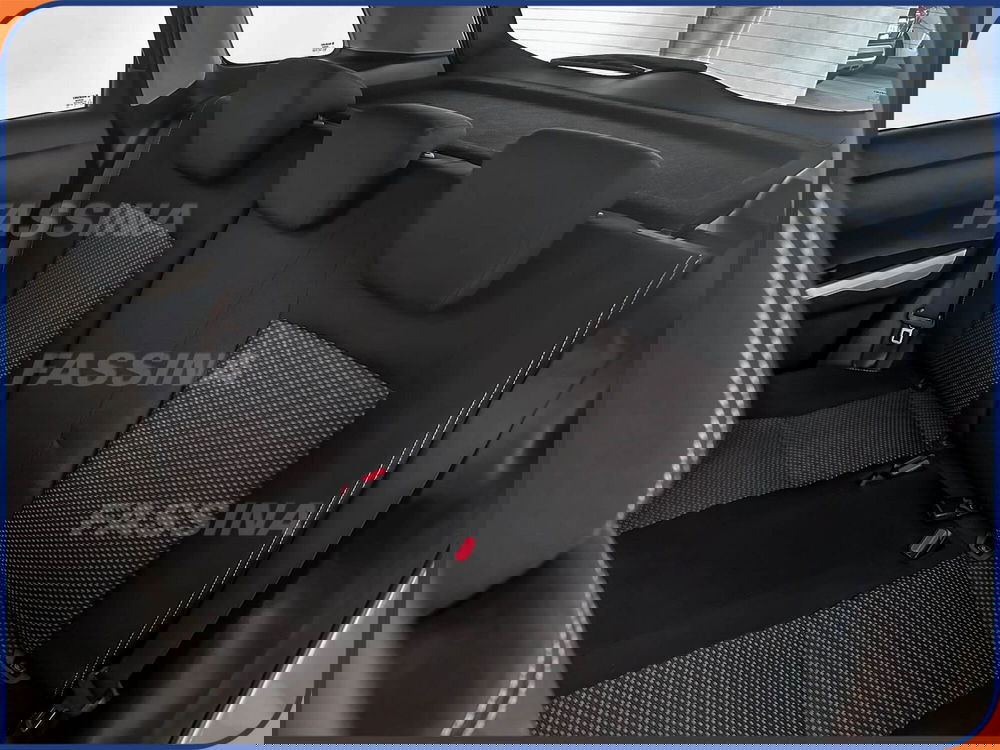 Suzuki Vitara usata a Milano (10)