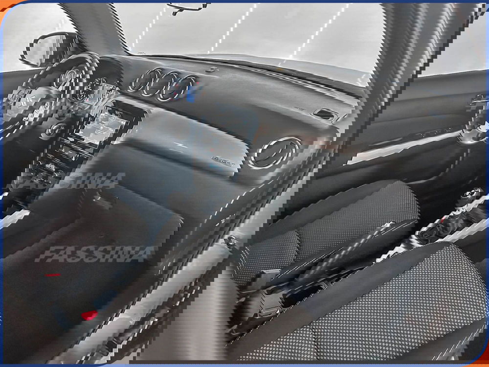 Suzuki Vitara usata a Milano (12)