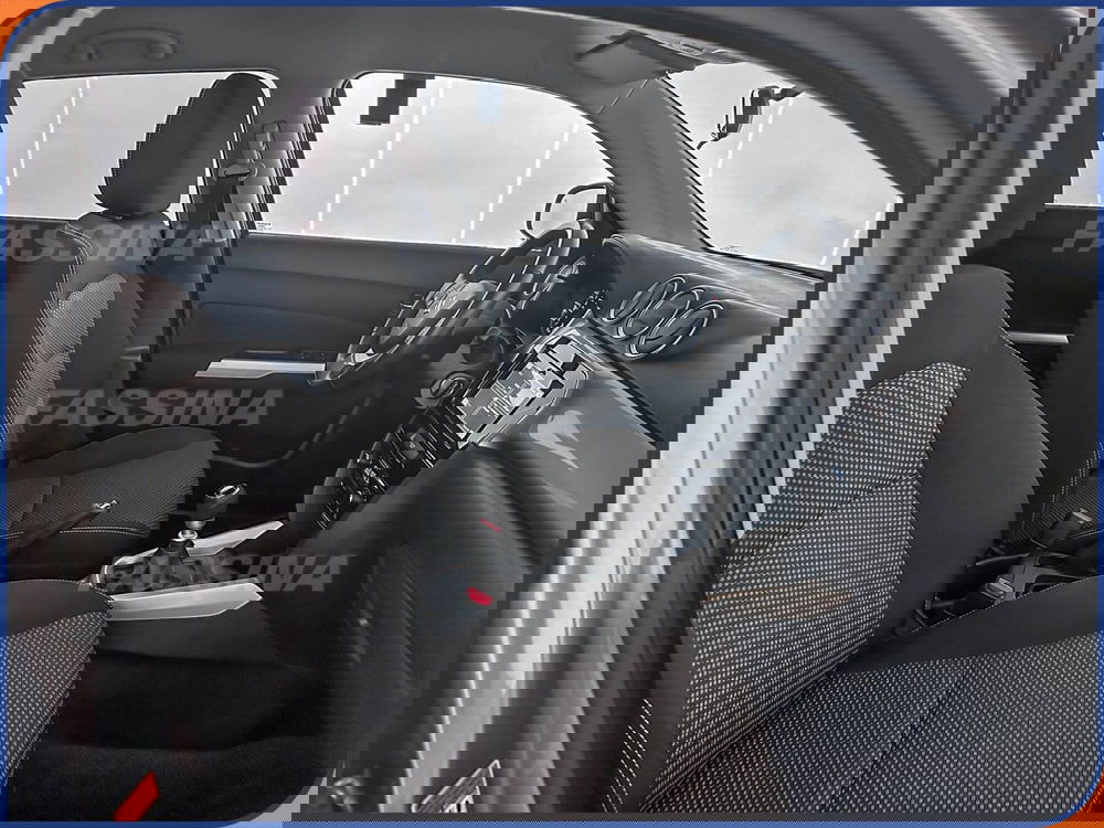 Suzuki Vitara usata a Milano (13)