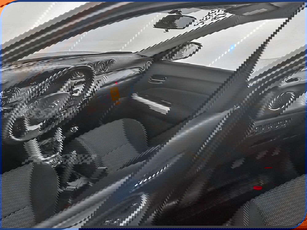 Suzuki Vitara usata a Milano (9)