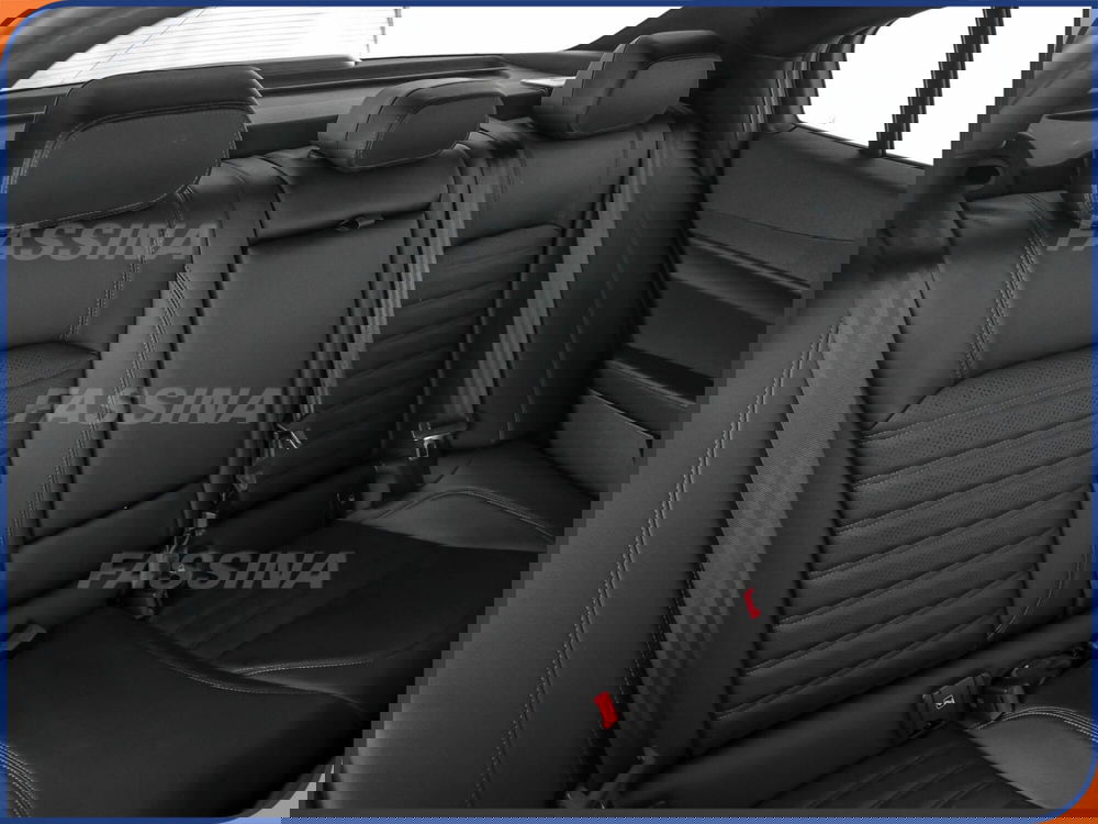 Alfa Romeo Giulia usata a Milano (12)