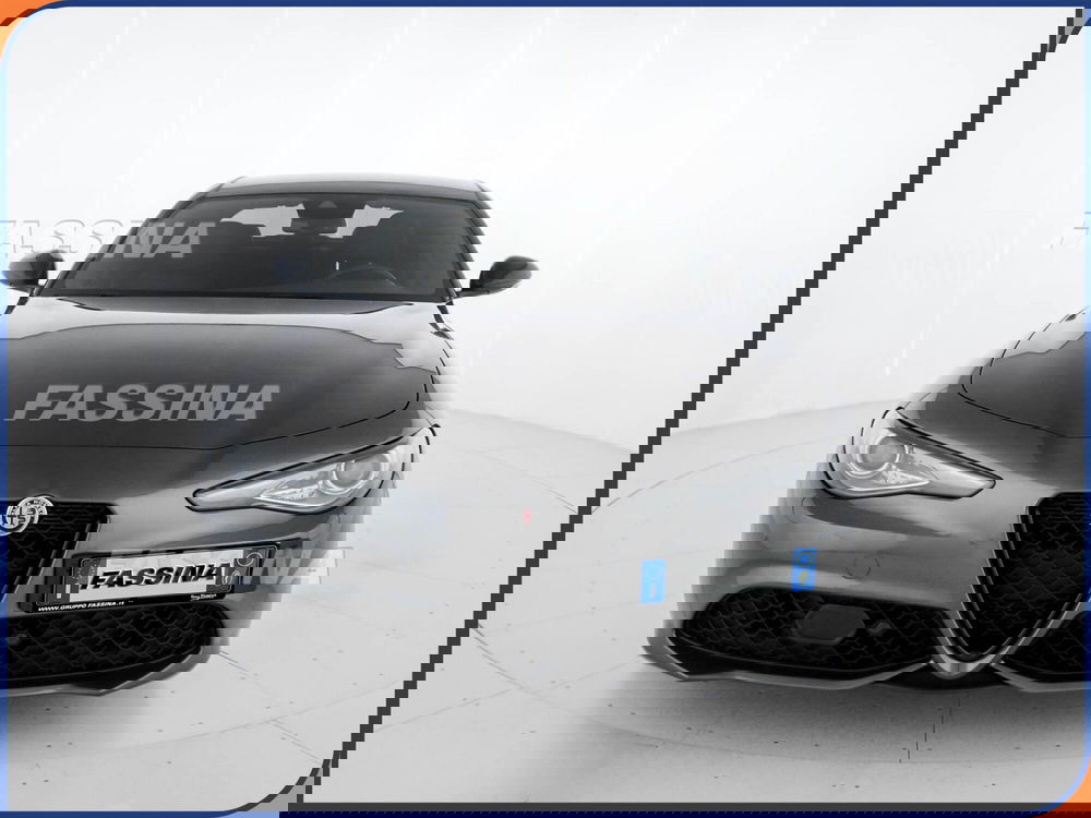 Alfa Romeo Giulia usata a Milano (2)