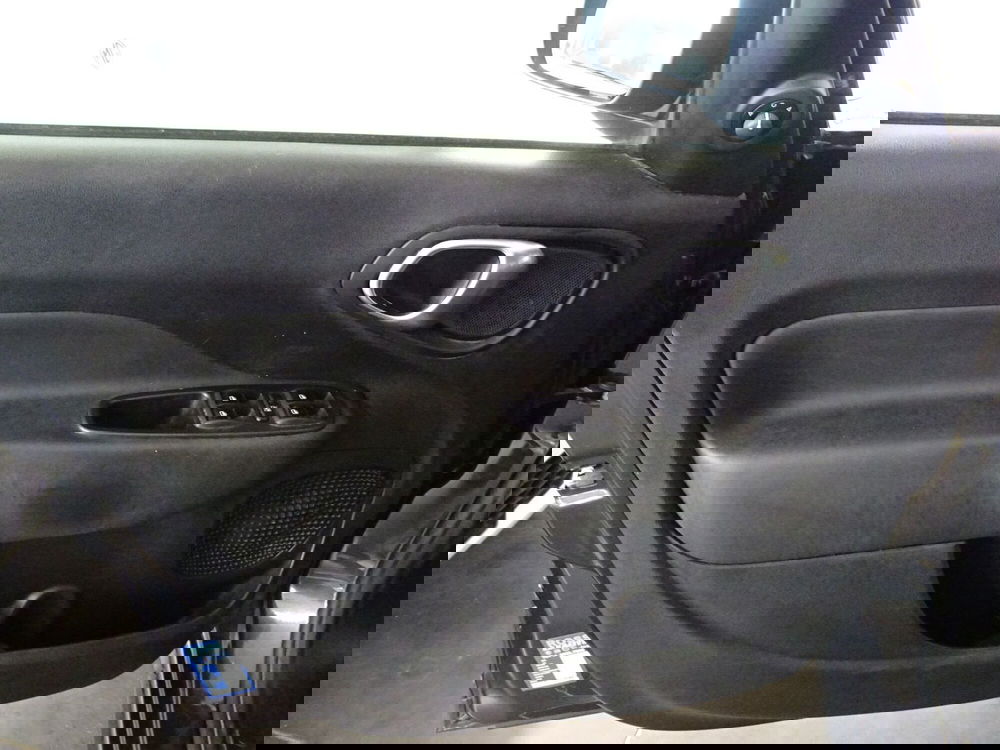 Fiat 500L usata a Lucca (8)