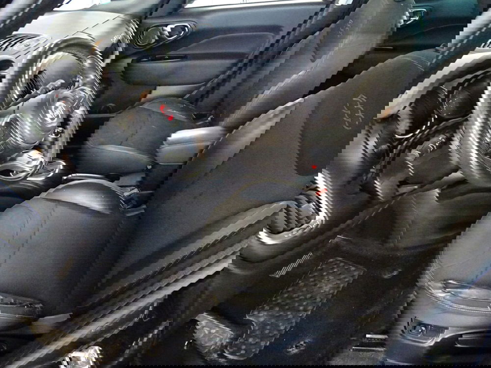 Fiat 500L usata a Lucca (9)