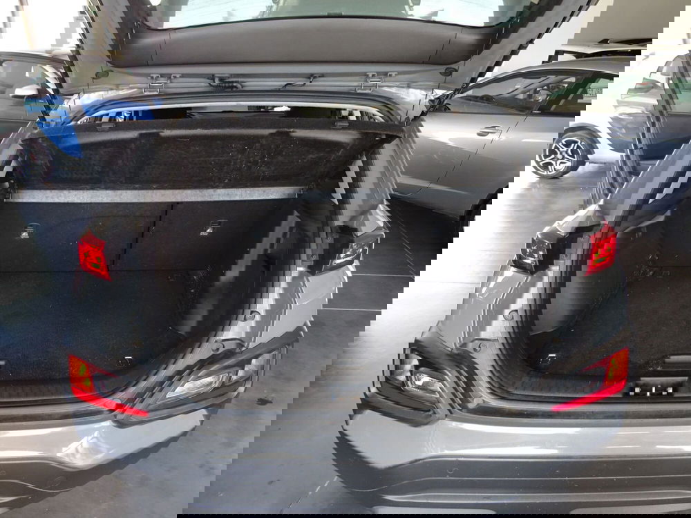 Hyundai Kona usata a Lucca (16)