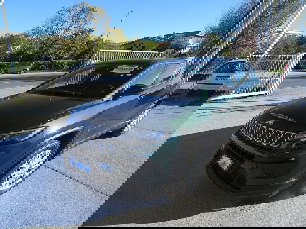 Jeep Compass usata a Lucca