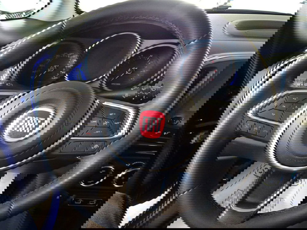 Fiat 500L usata a Lucca (9)