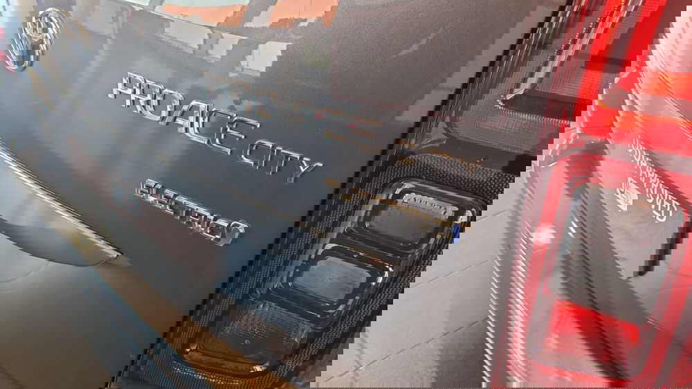 Toyota Proace City Verso Electric usata a Cagliari (15)