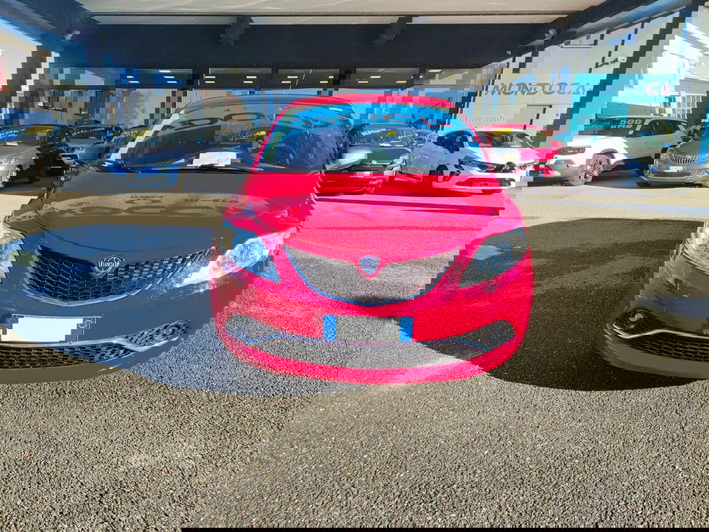 Lancia Ypsilon usata a Torino (2)