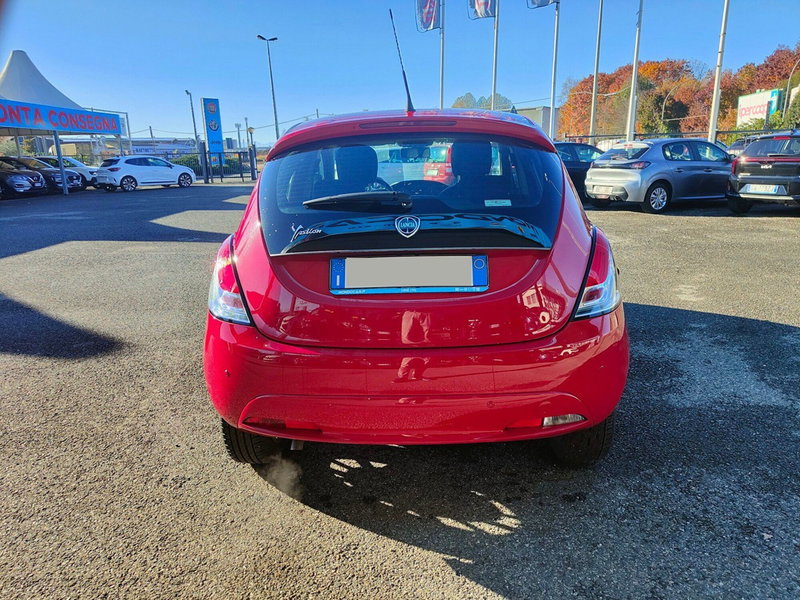 Lancia Ypsilon usata a Torino (6)