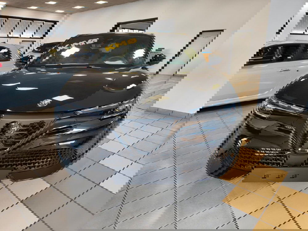 Alfa Romeo Junior nuova a Torino (2)