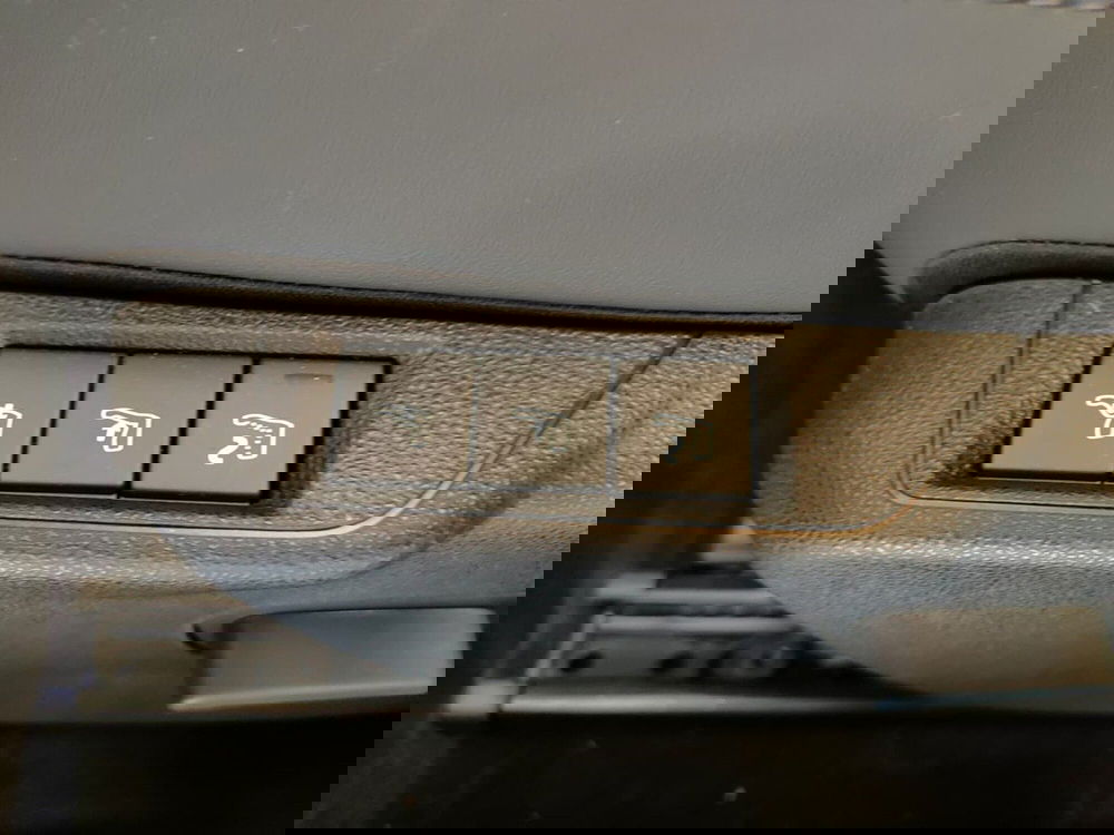 Alfa Romeo Junior nuova a Torino (20)