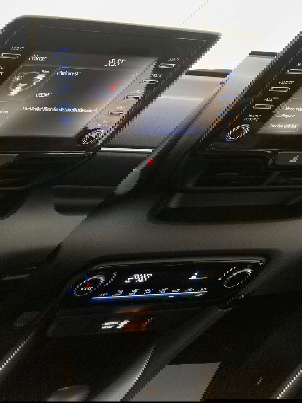 Toyota Yaris usata a Barletta-Andria-Trani (14)