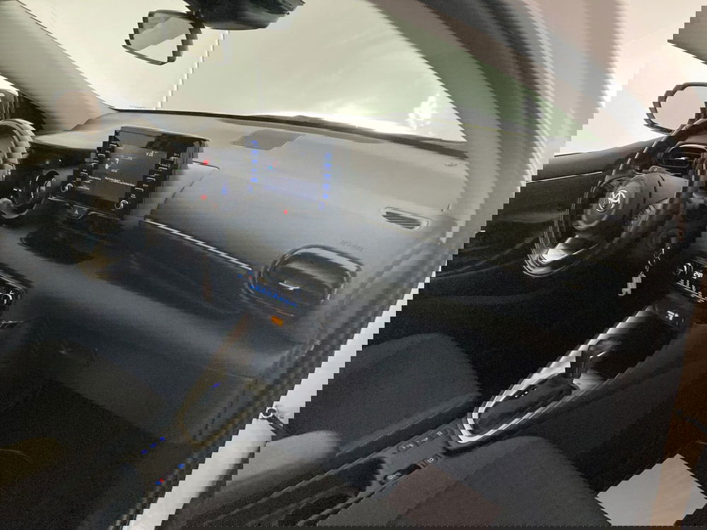 Toyota Yaris usata a Barletta-Andria-Trani (18)