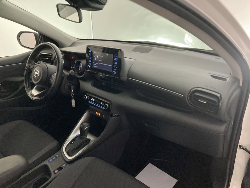 Toyota Yaris usata a Barletta-Andria-Trani (18)