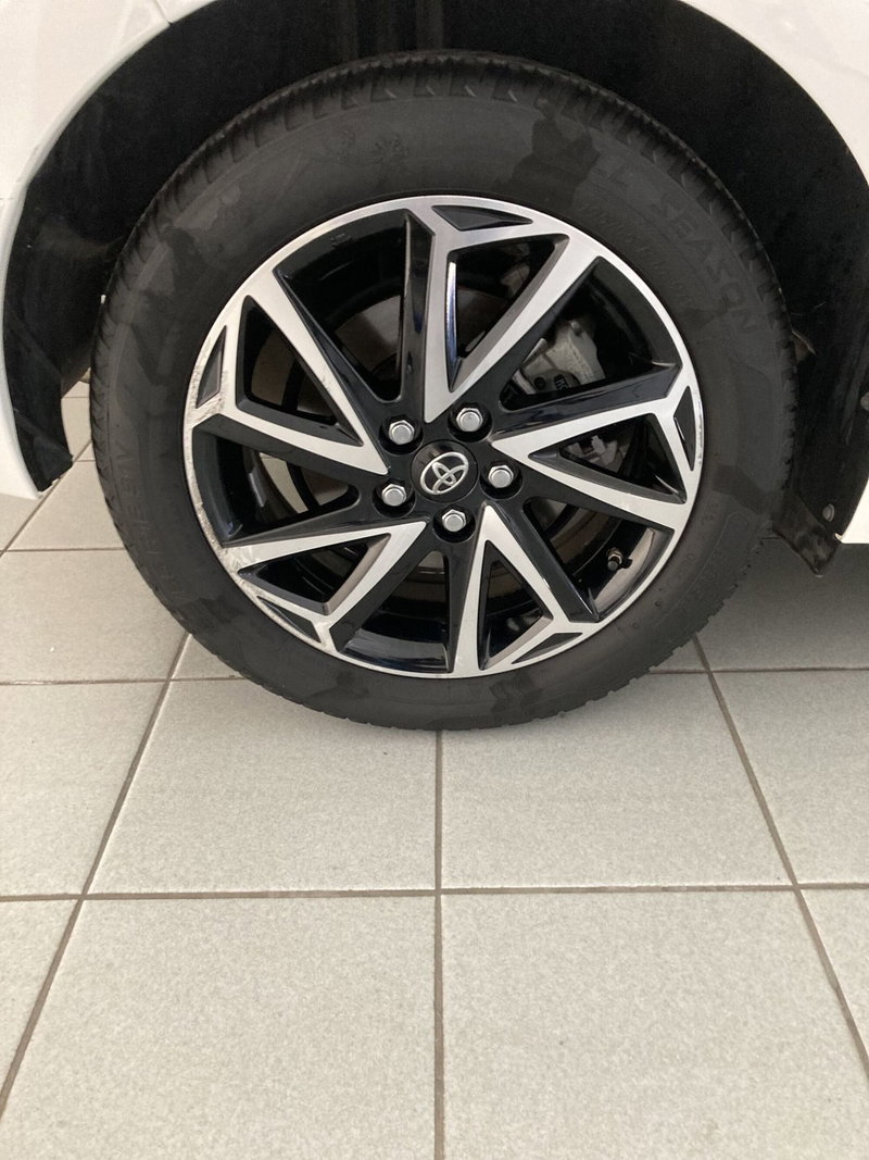 Toyota Yaris usata a Barletta-Andria-Trani (20)