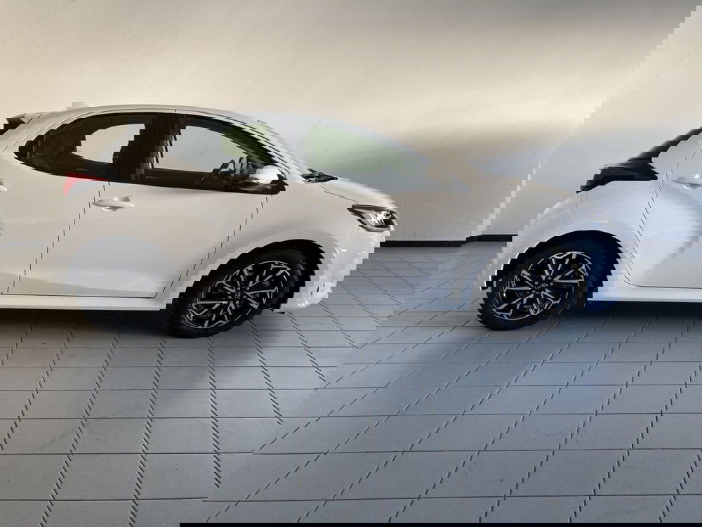 Toyota Yaris usata a Barletta-Andria-Trani (5)