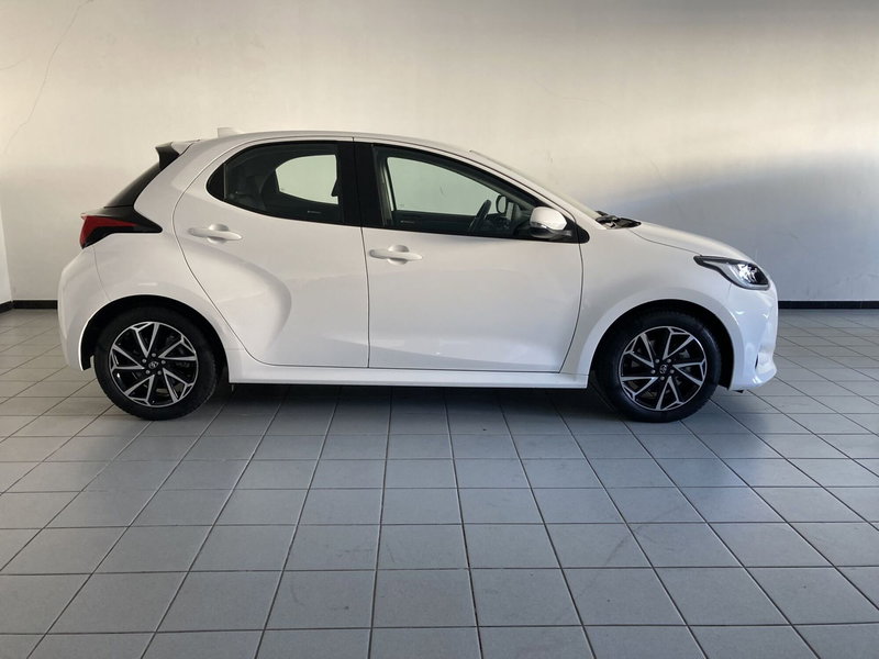 Toyota Yaris usata a Barletta-Andria-Trani (5)