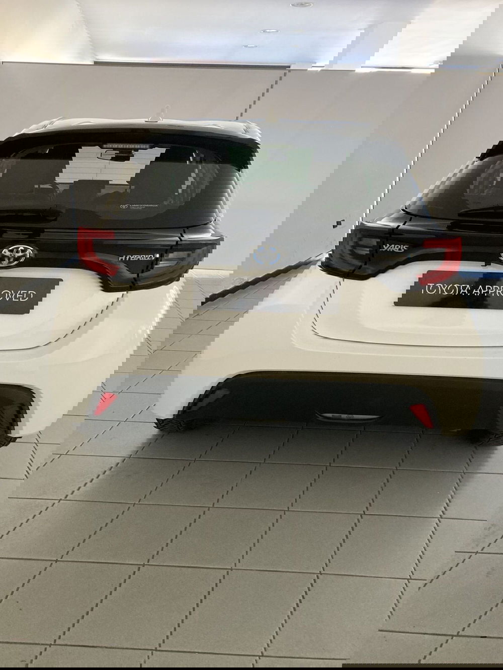 Toyota Yaris usata a Barletta-Andria-Trani (6)