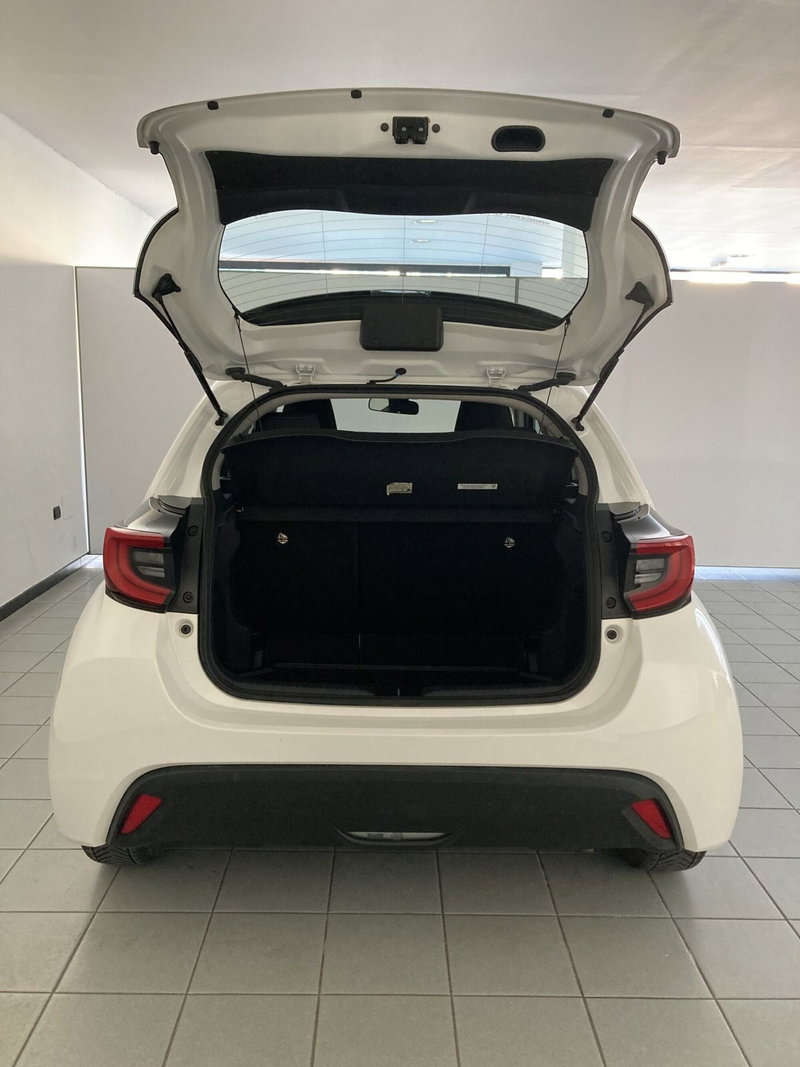 Toyota Yaris usata a Barletta-Andria-Trani (7)