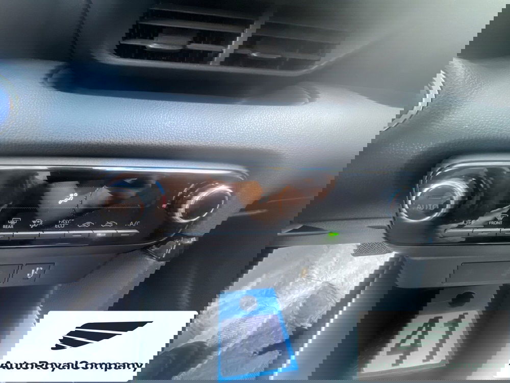 Toyota Yaris usata a Roma (16)