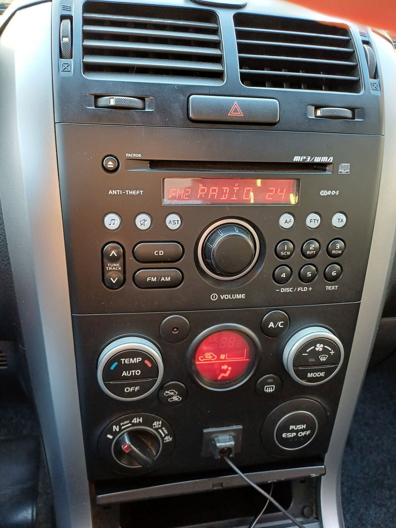 Suzuki Grand Vitara usata a Modena (11)