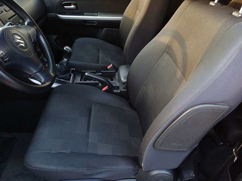 Suzuki Grand Vitara usata a Modena (8)