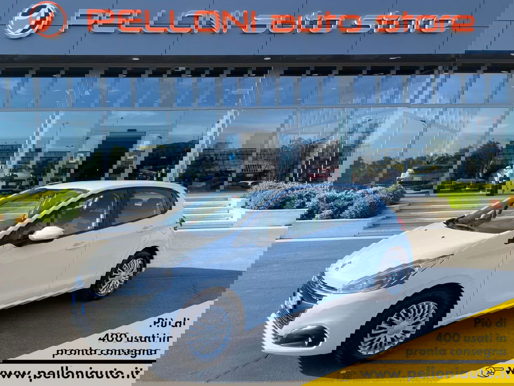 Peugeot 208 usata a Modena