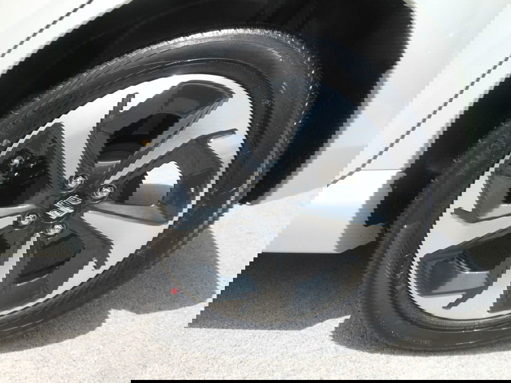 Suzuki Swift nuova a L'Aquila (13)