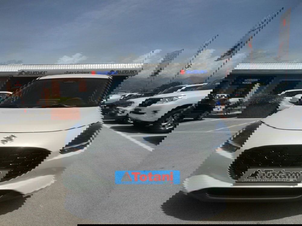 Suzuki Swift nuova a L'Aquila (2)