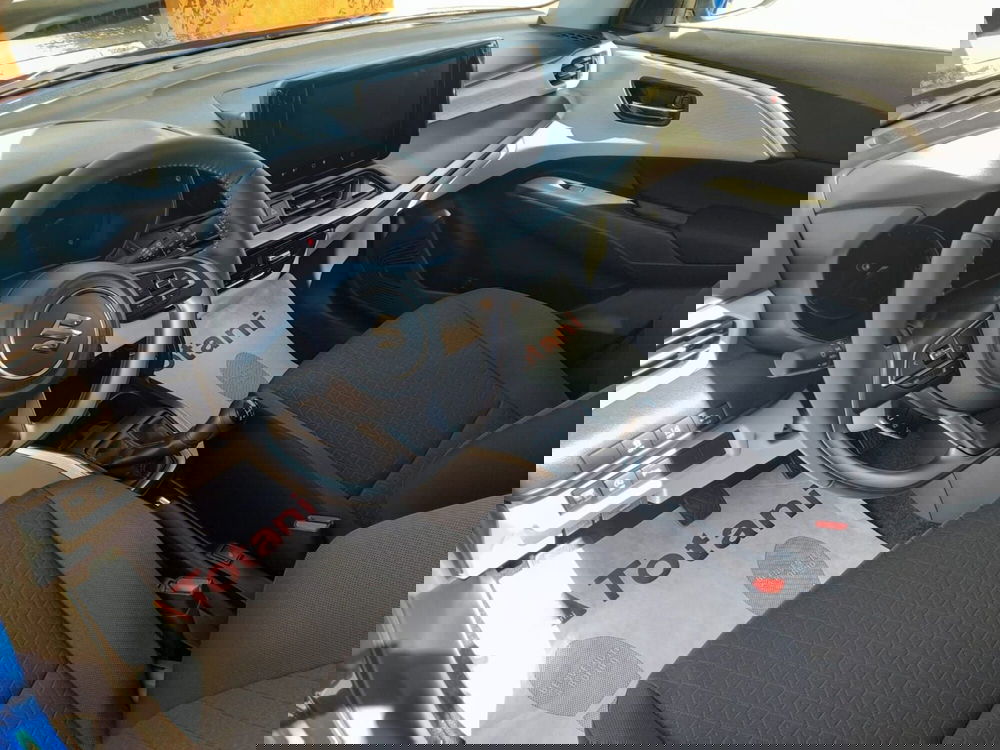 Suzuki Swift nuova a L'Aquila (11)