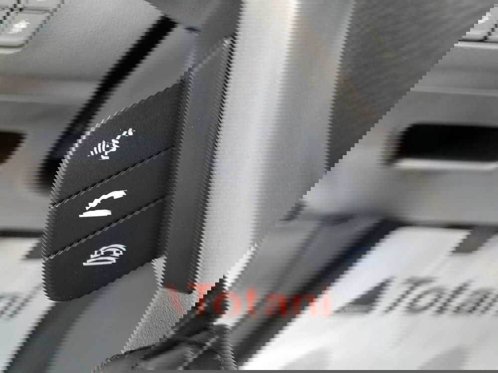 Suzuki Vitara nuova a L'Aquila (20)