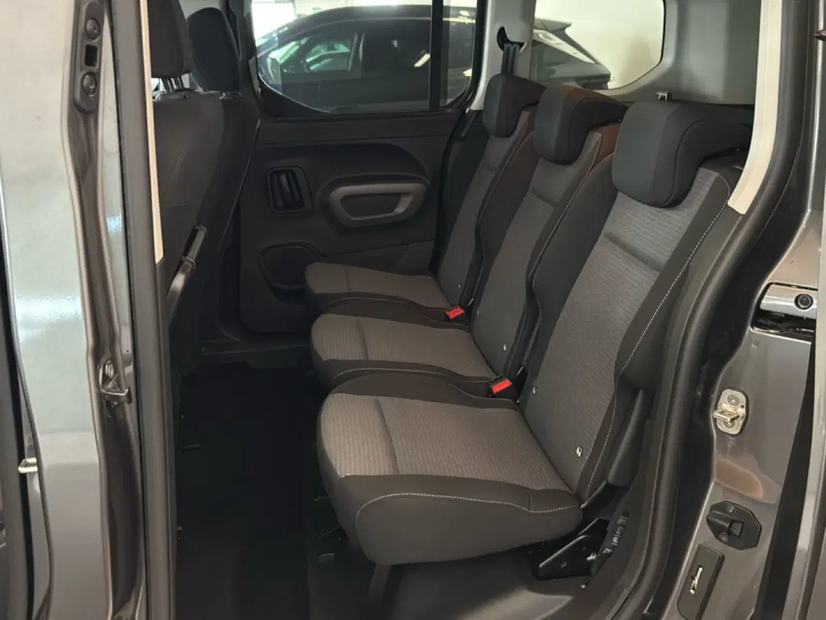 Toyota Proace City Verso Electric usata a Reggio Calabria (7)
