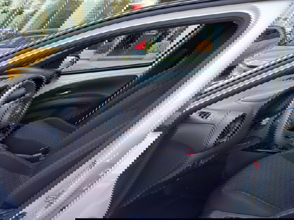 Toyota Aygo X usata a Reggio Calabria (9)