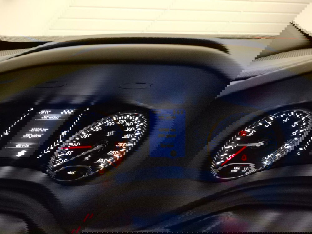 Jeep Renegade usata a Varese (17)