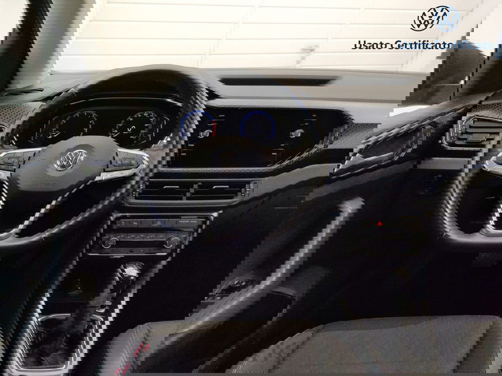 Volkswagen T-Cross usata a Varese (13)