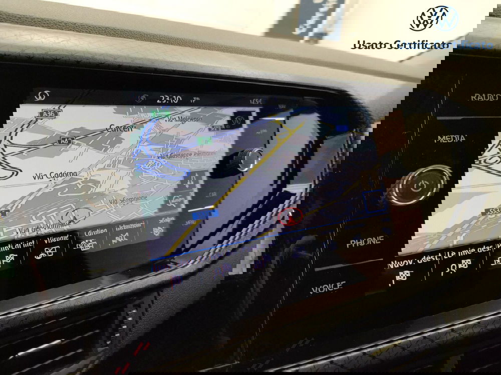 Volkswagen T-Cross usata a Varese (16)