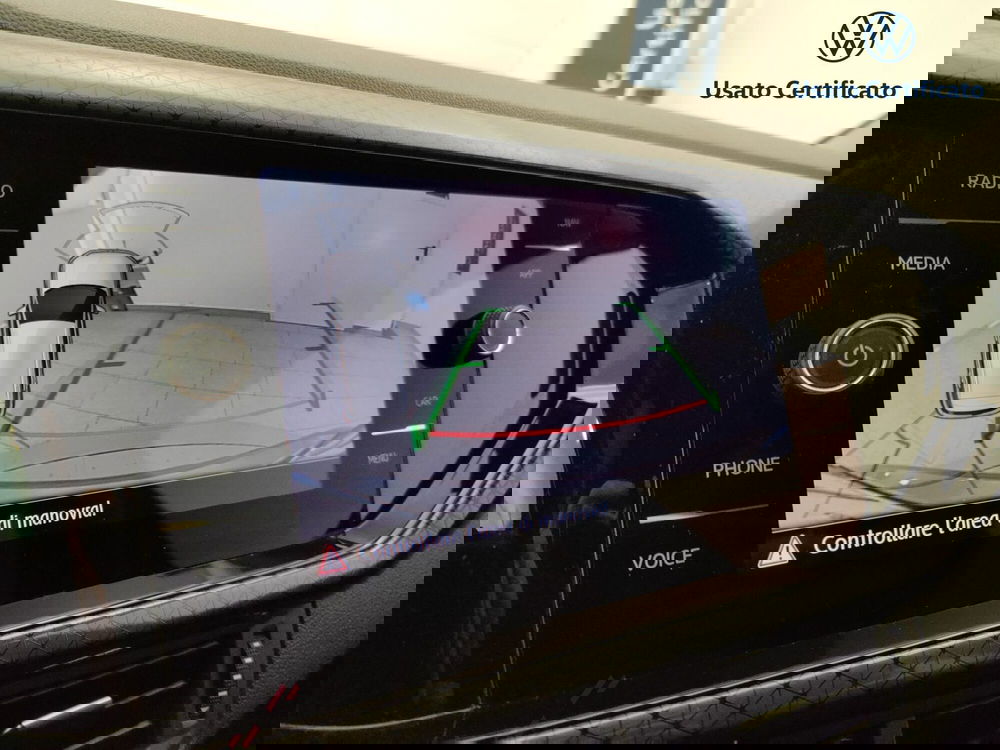 Volkswagen T-Cross usata a Varese (18)