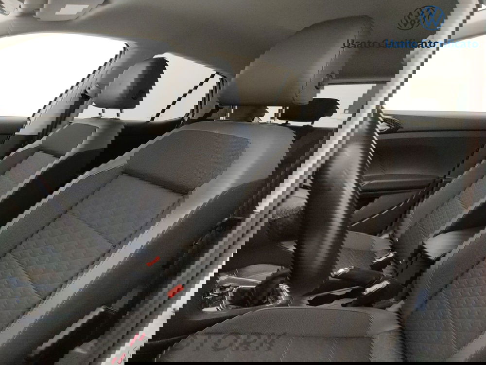 Volkswagen T-Cross usata a Varese (12)