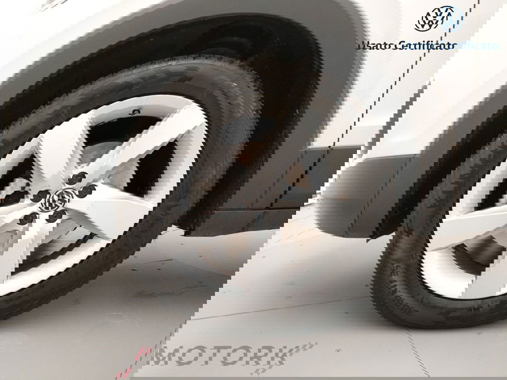 Volkswagen T-Cross usata a Varese (6)
