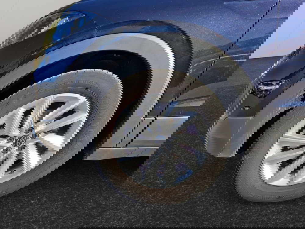 Volkswagen T-Cross usata a Siena (9)