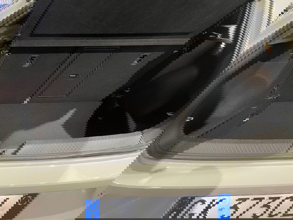 Volkswagen T-Roc usata a Genova (10)