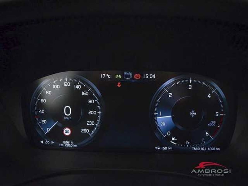 Volvo XC60 usata a Viterbo (13)