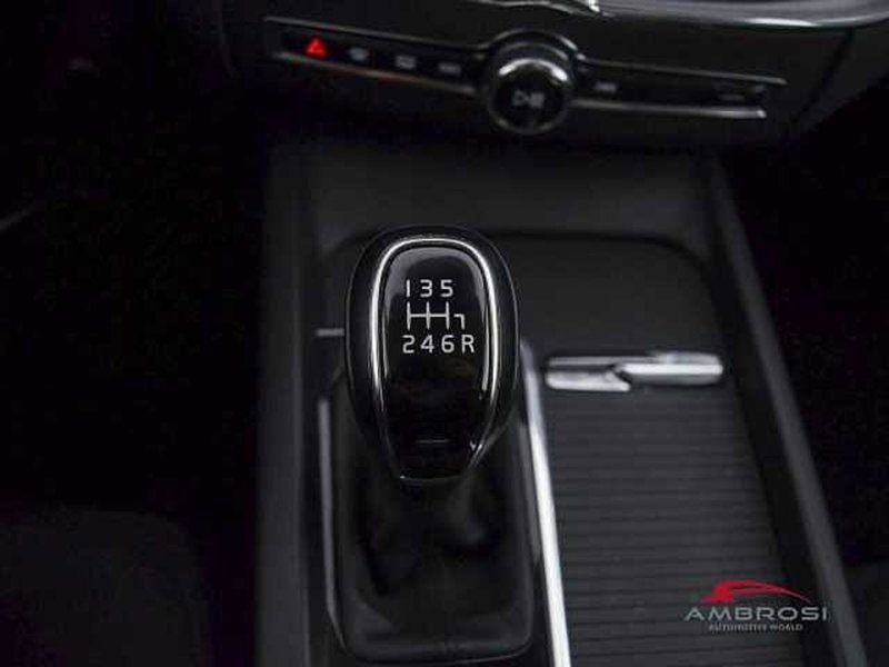 Volvo XC60 usata a Viterbo (19)