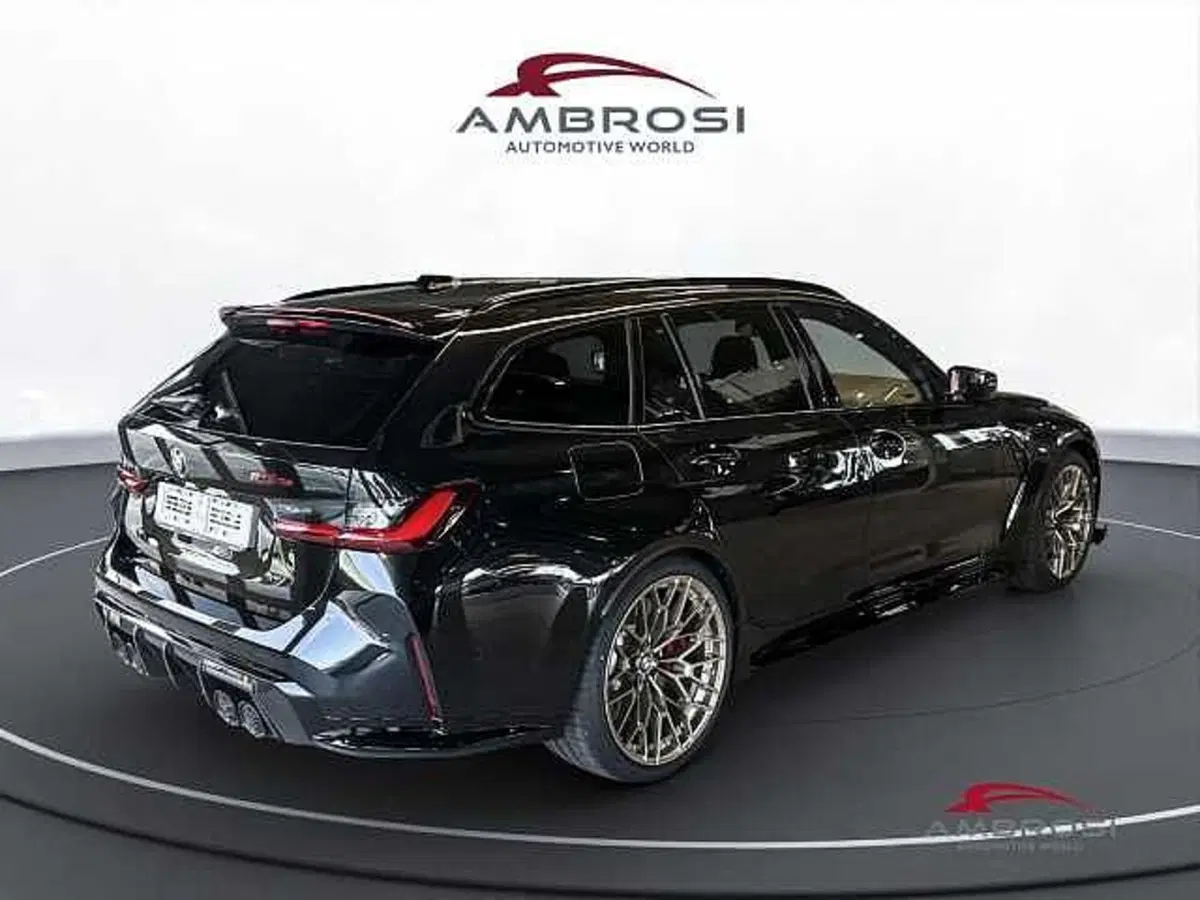 BMW Serie 3 Touring nuova a Viterbo (3)